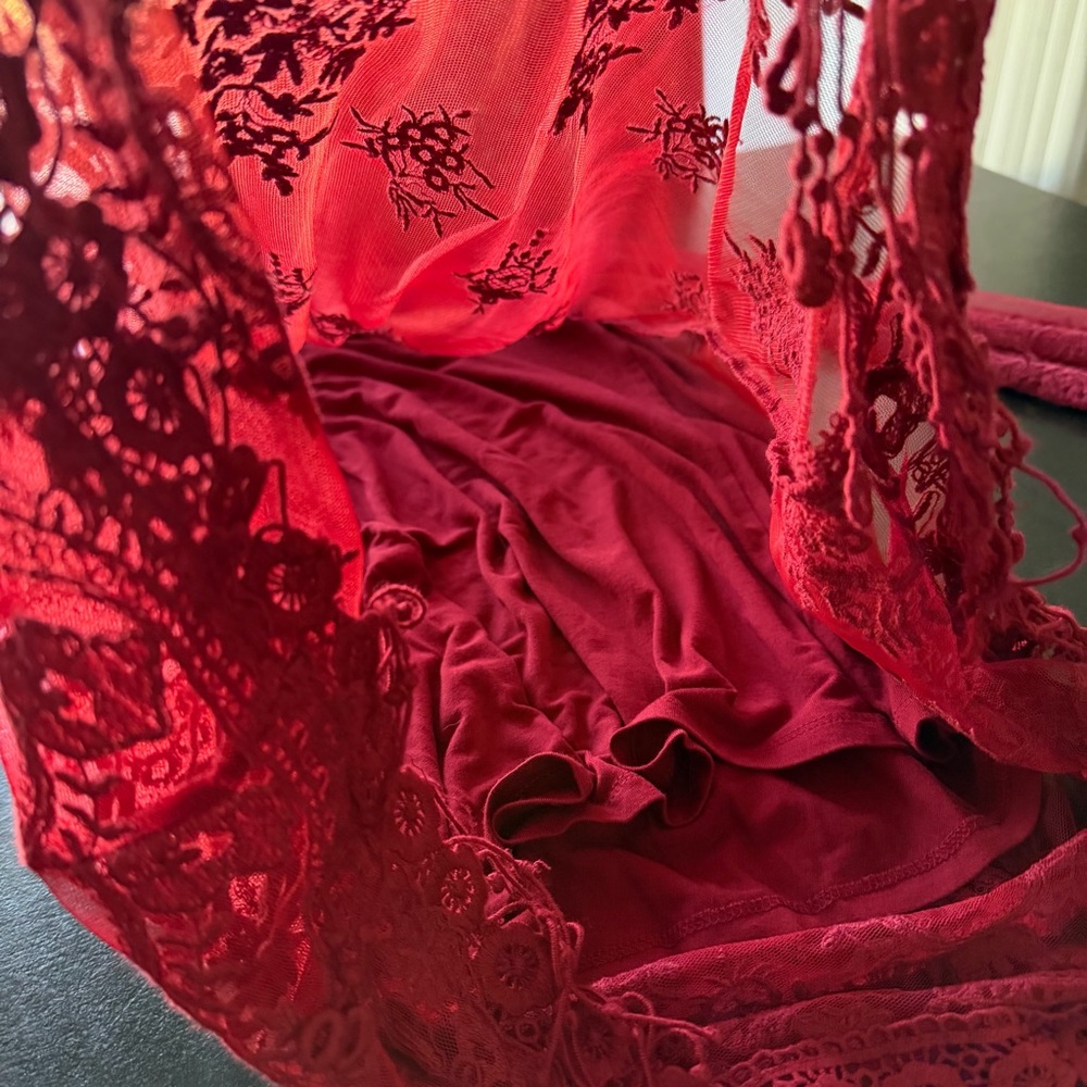 Boston Proper Red Sheer Overlay Tunic Bell Sleeve Boho Whimsigoth Romantic XS - Picture 10 of 12